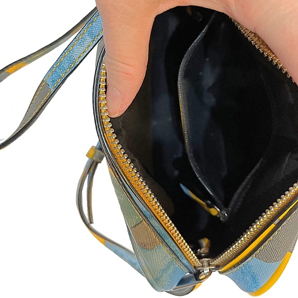 Marc by Marc Jacobs Sally Jerrie Rose Convertible Floral Crossbody Bag / Clutch - Picture 9 of 16